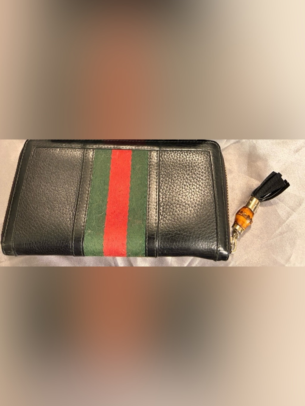 Genuine Gucci Calfskin Web Rania Black Leather Zip Around Wallet
